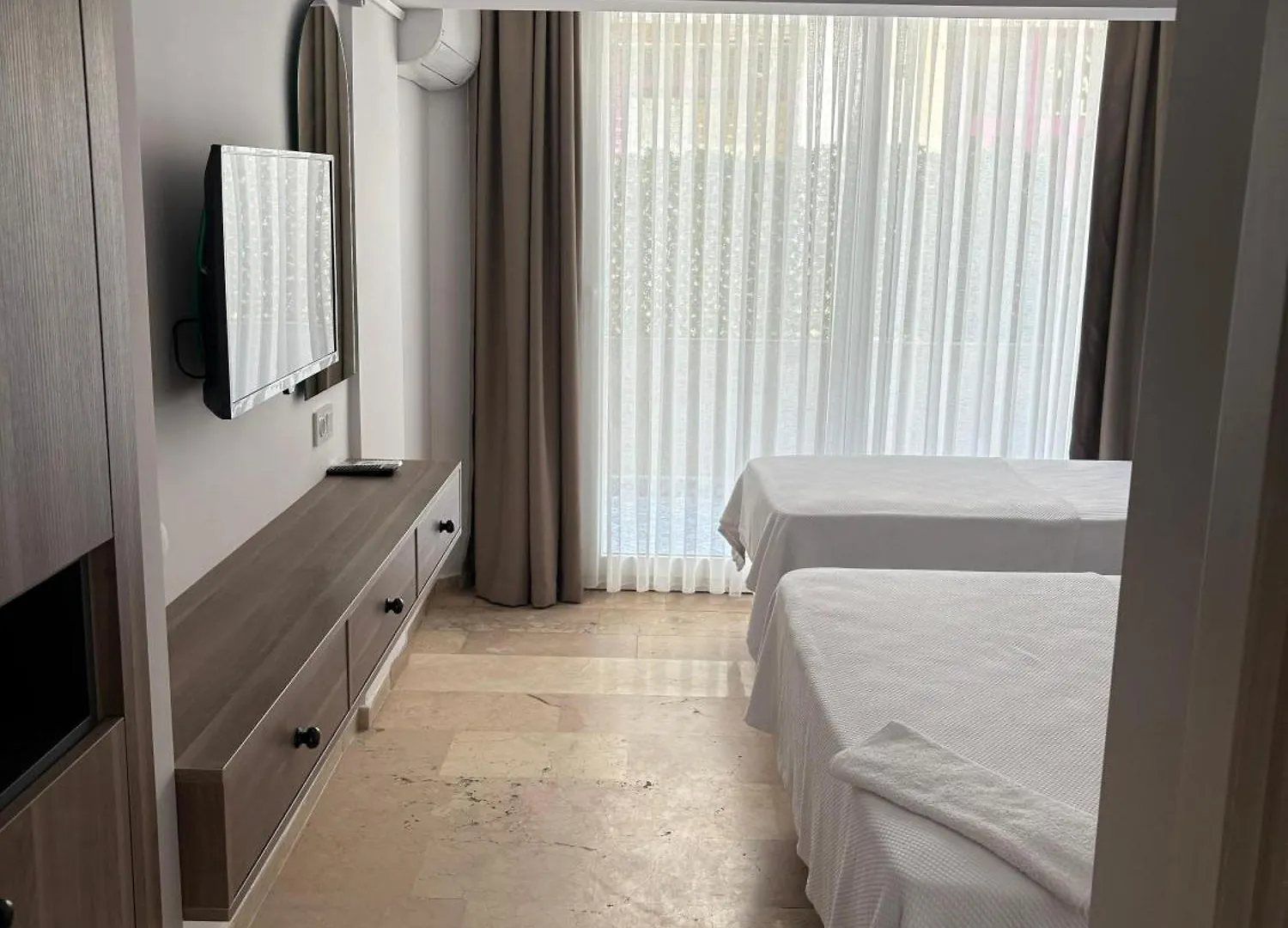 Hotel Eren Otel Çeşme